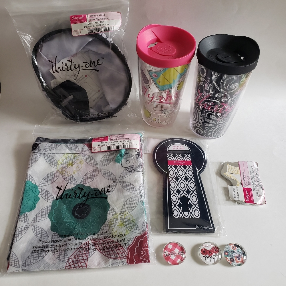 Thirty-One Lot - 12 pieces